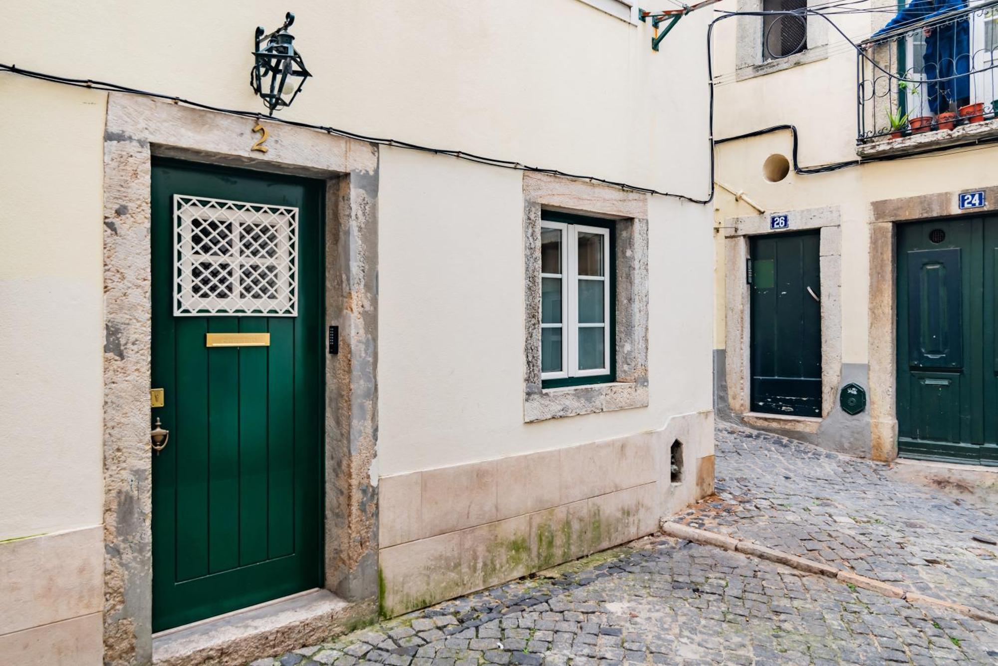 Alfama Gale Studio Lisbon Bagian luar foto